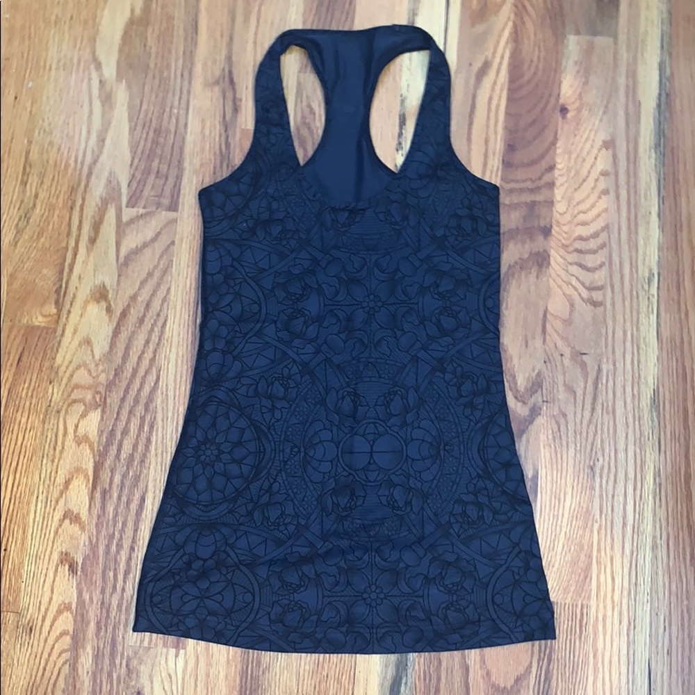 Lululemon 4